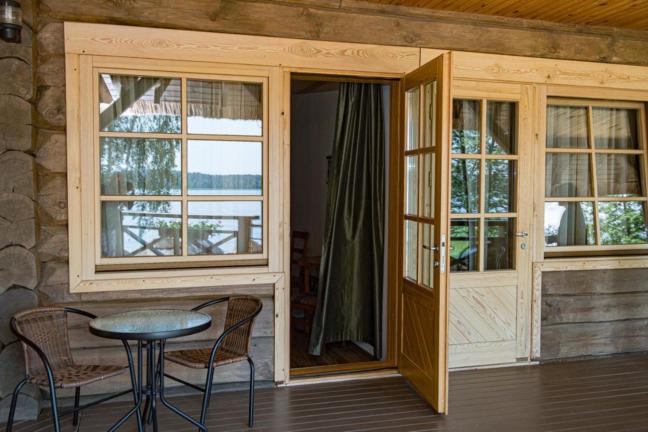 Family Room (4 Adults)